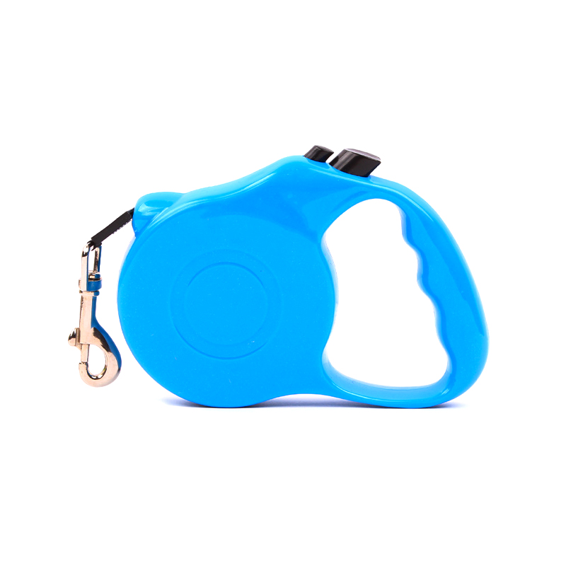 Retractable leash for medium dogs