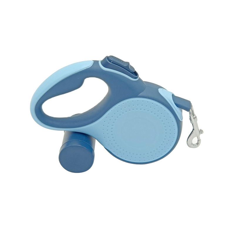 Retractable Dog Leash With Light and Poop Bags Dispenser