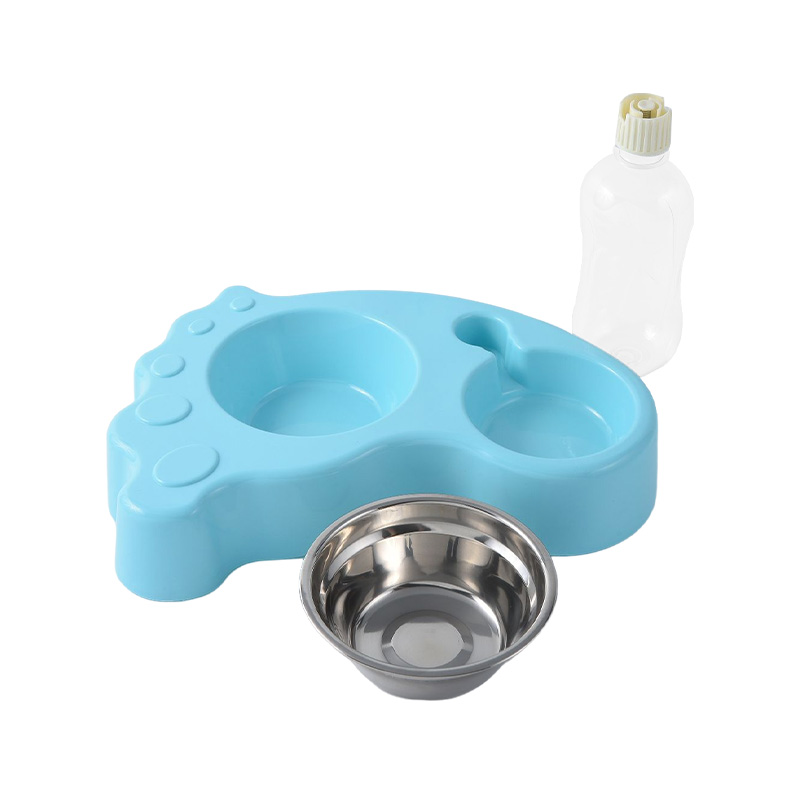 Foot shape pet feeder bowl with automatic water bottle